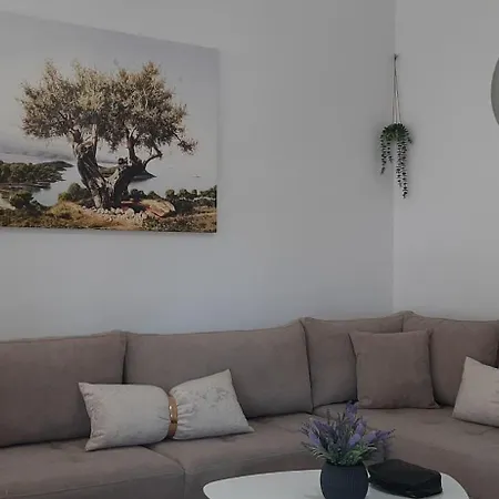Apartament Kapo Saranda